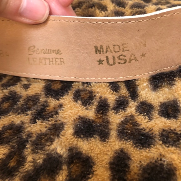 Lizard Skin Vintage White adjustable Belt with front buckle. Small 90’s style - Picture 5 of 9